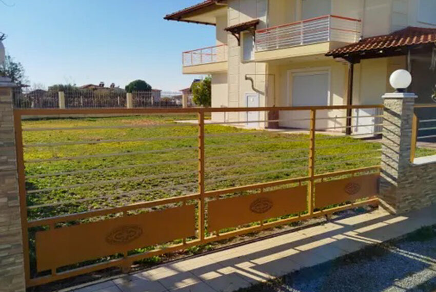 Plagia2084-5