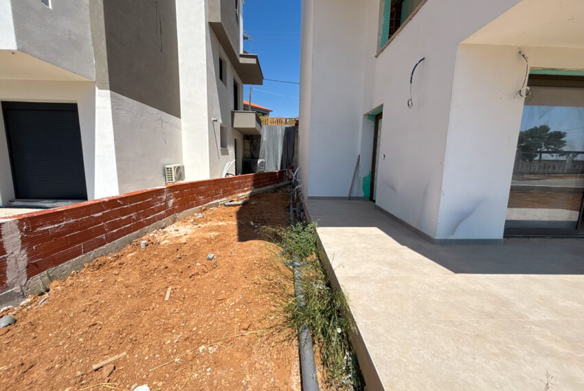 Moudania2303-30