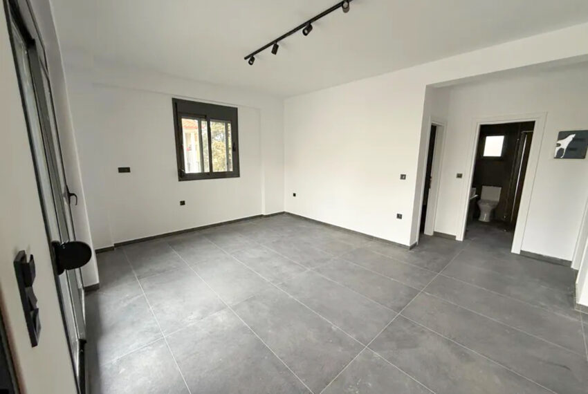 Agiosnicolaos2419-12