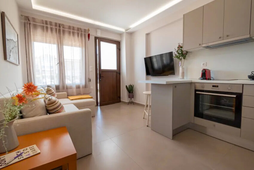 Moudania2457-7