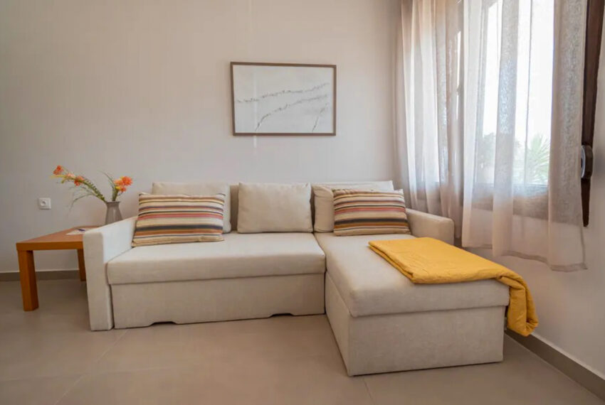 Moudania2457-9
