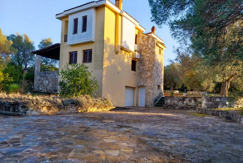 Afytos2557-21