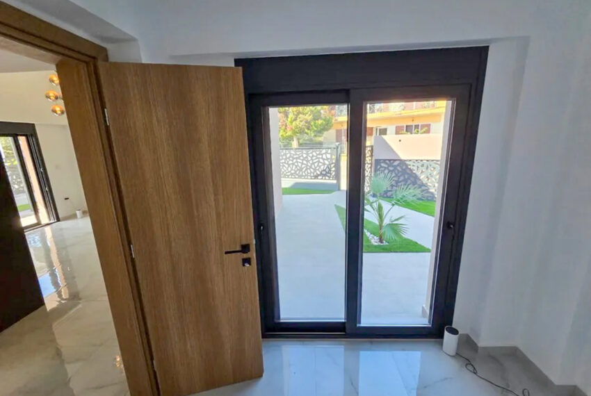 Iraklia2645-9