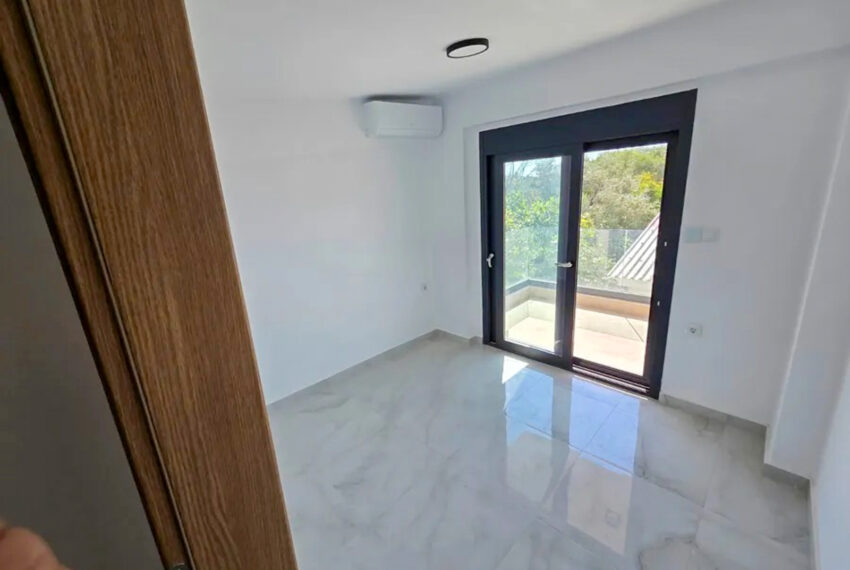 Iraklia2646-5